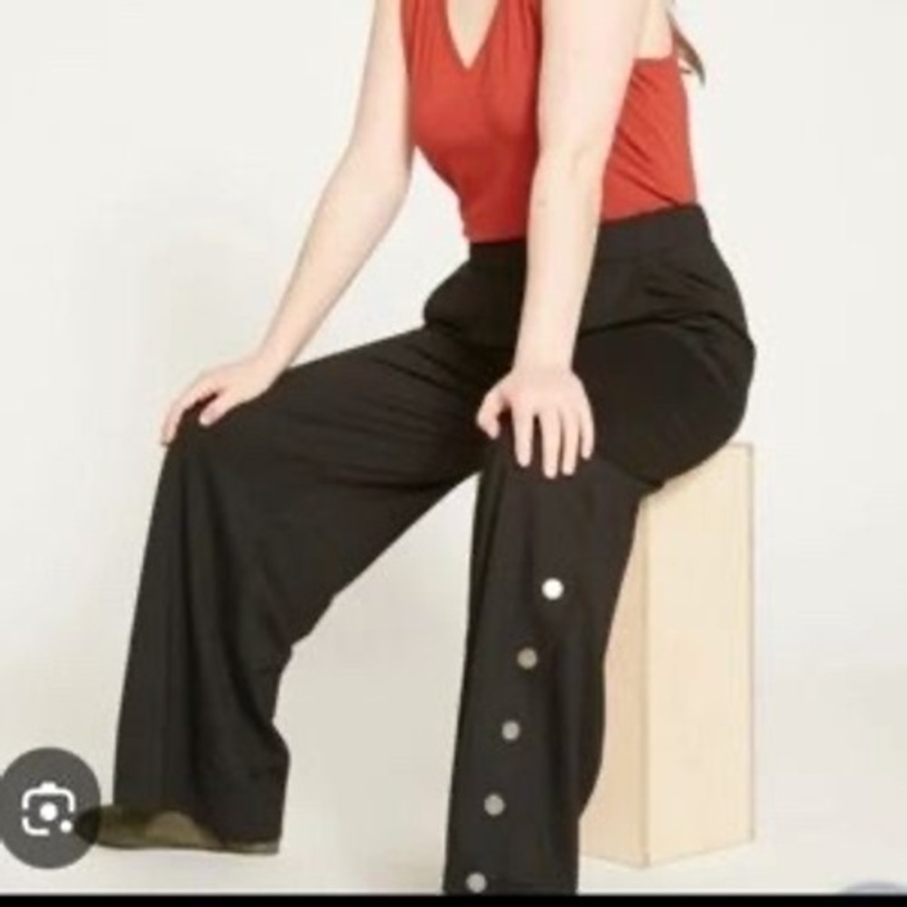 Universal Standard Novelty Button Snap Pants Pull… - image 1